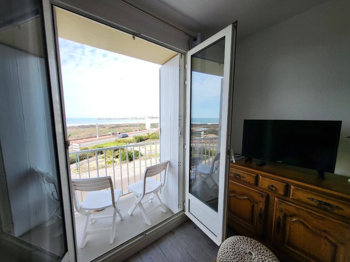 Appartement T2 Renove Face Mer Avec Balcon, A 150M De La Plage Et 300M Des Commerces - Fr-1-92-611 Les Sables-dʼOlonne Exterior foto